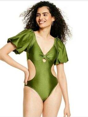 Fe NOEL Target Green Metallic Cutout One-Piece Swimsuit with Puff Sleeves 1X
